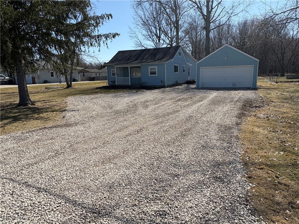 35909 Cooley Road, Grafton, Ohio image 2