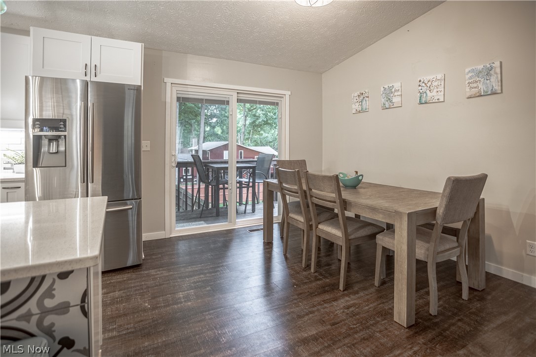 Monroe Manor - Residential