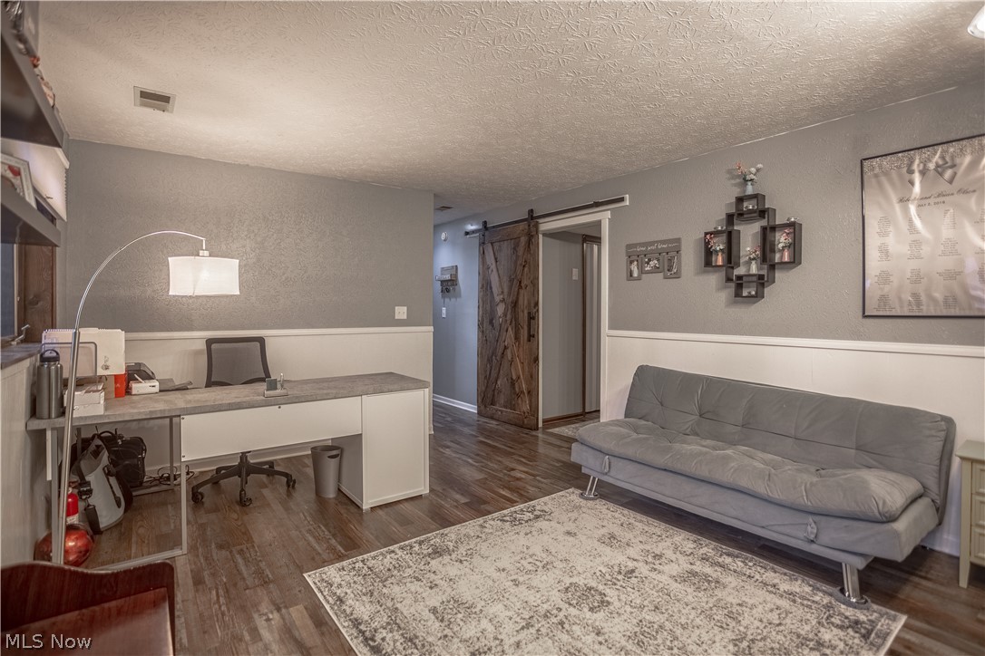 Monroe Manor - Residential