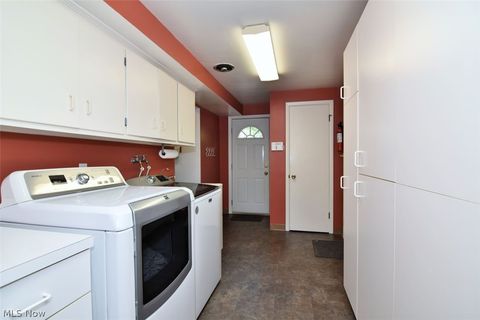 Tiny photo for 23531 Wendover Drive, Beachwood, OH 44122 (MLS # 5214878)