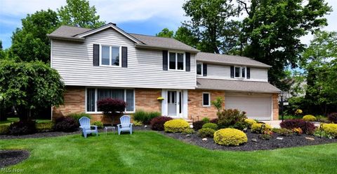 Tiny photo for 23531 Wendover Drive, Beachwood, OH 44122 (MLS # 5214878)