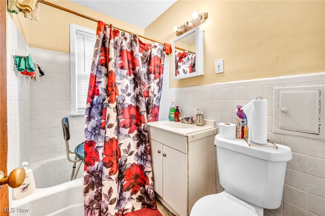 21407 Libby Road, Maple Heights, Ohio image 17