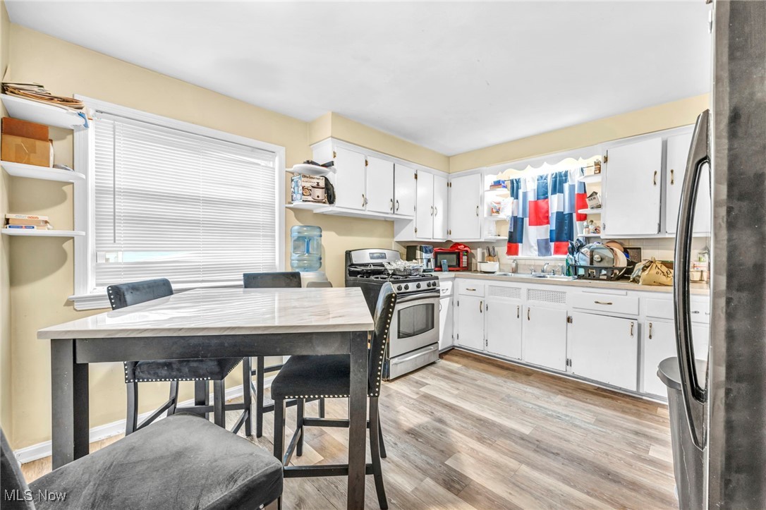 21407 Libby Road, Maple Heights, Ohio image 10