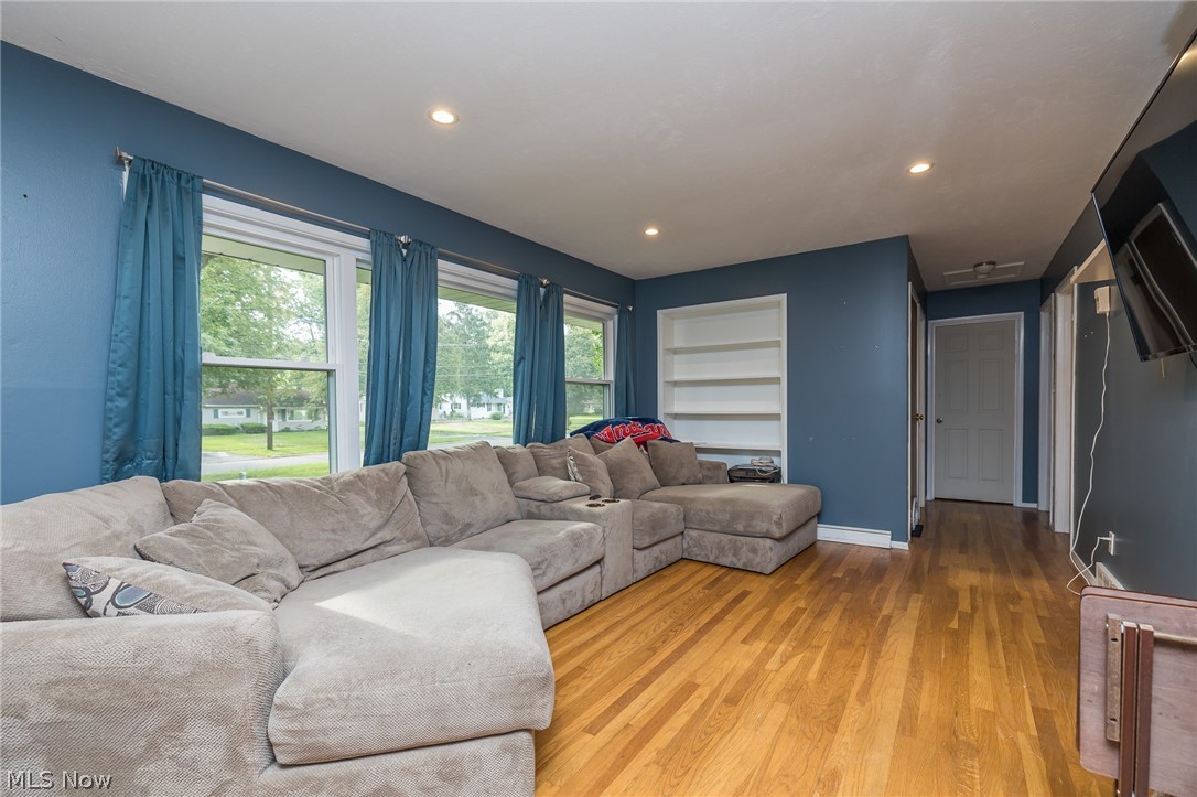 Monson-Williams Corp 1 - Residential