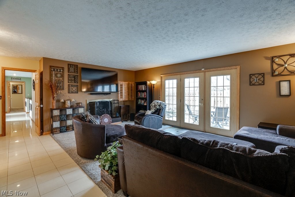 Longerbrooke 03 - Residential