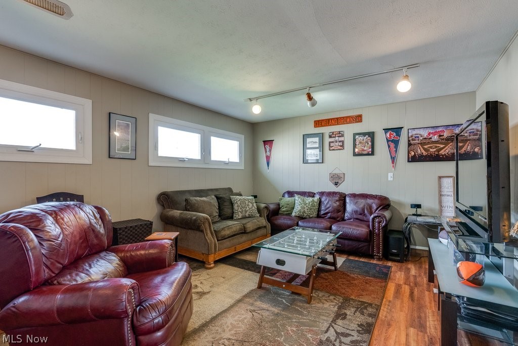 Longerbrooke 03 - Residential