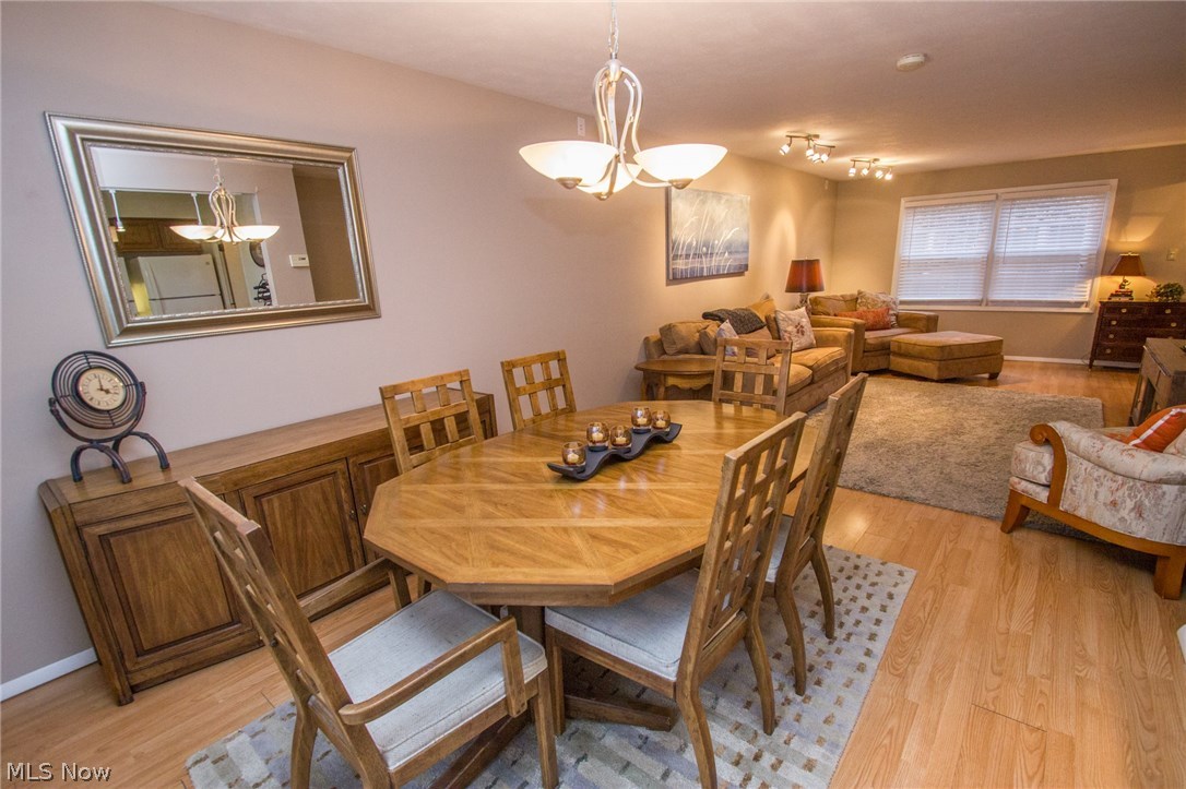 Colebrook Twnhse Condo - Residential