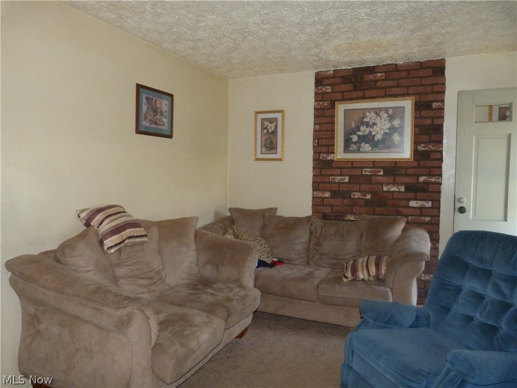 Mason Farm Acres - Residential