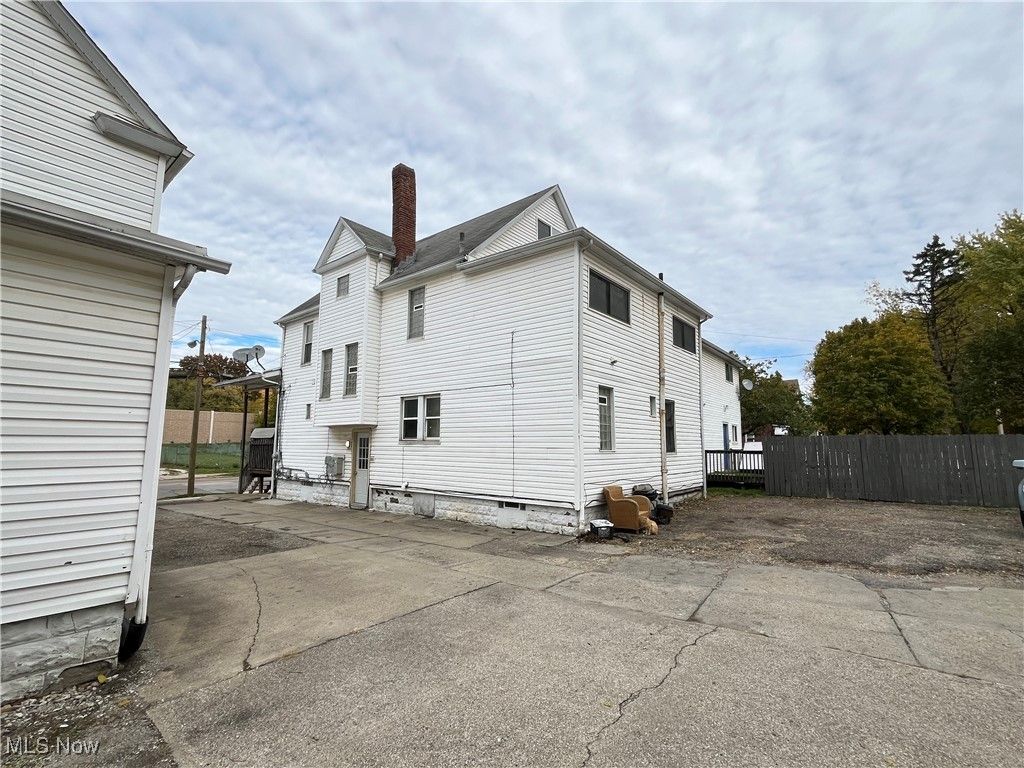 Photo of 398 E South Street, Akron, OH 44311 (MLS # 5169535)