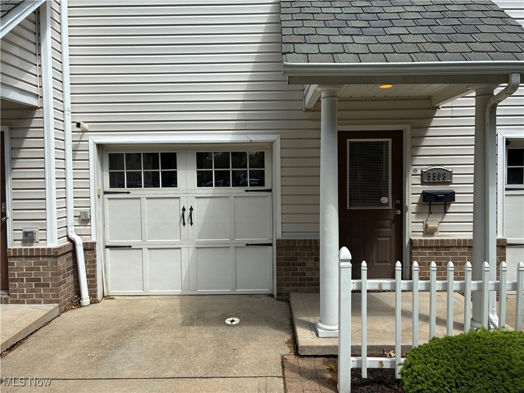 5508 Courtland Court #E, Cleveland, Ohio image 1