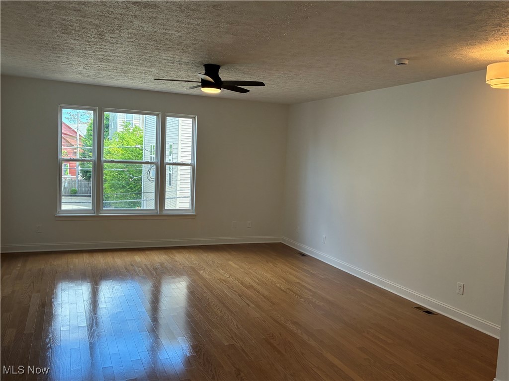 5508 Courtland Court #E, Cleveland, Ohio image 3