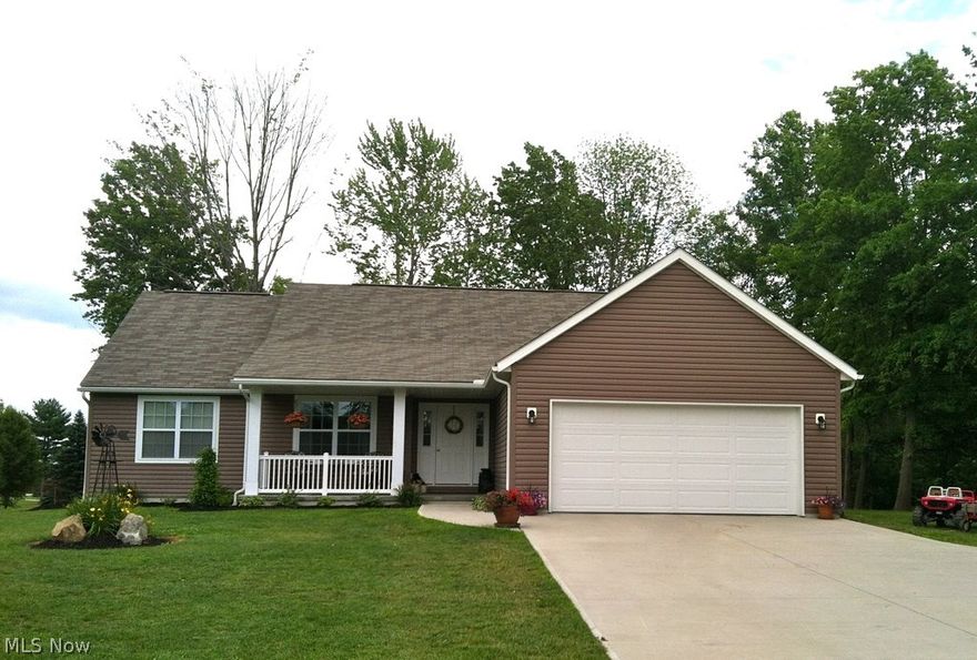 THIS IS A COMP ONLY LISTING  3 BEDROOM 2 BATH RANCH STYLE HOME ON ALMOST 2 ACRES  WONDERFUL YARD  LIKE NEW  JUST MOVE IN