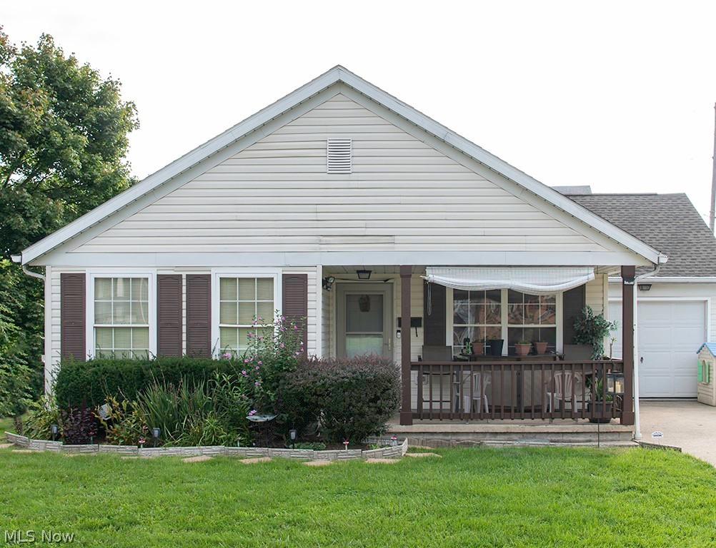 Beautiful well maintained home for sale. This property has three bedrooms, 1 full bath and garage attached. Additions deck; roof updated in 2013.