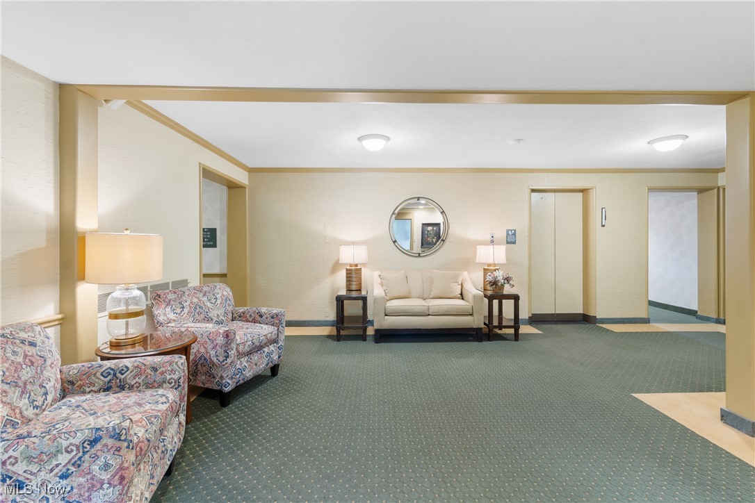 19101 Van Aken Boulevard 422