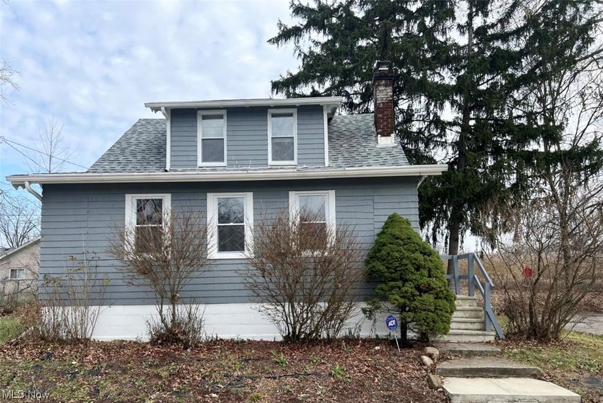 Welcome to 24373 Wildwood. As you step inside, you are greeted by open floor plan, fireplace, tons of natural light.  Many updates throughout. This property has 3 generously sized bedrooms with ample closet space ensuring comfort for everyone.  Don't miss the opportunity to make this your dream home. Schedule a tour today