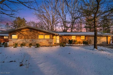 7676 Winding Way, Brecksville, OH 44141 - #: 5183247