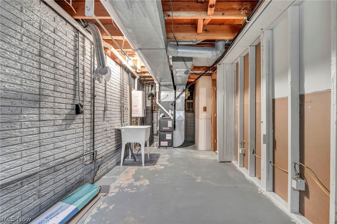 Aurora Shores Condo - Residential