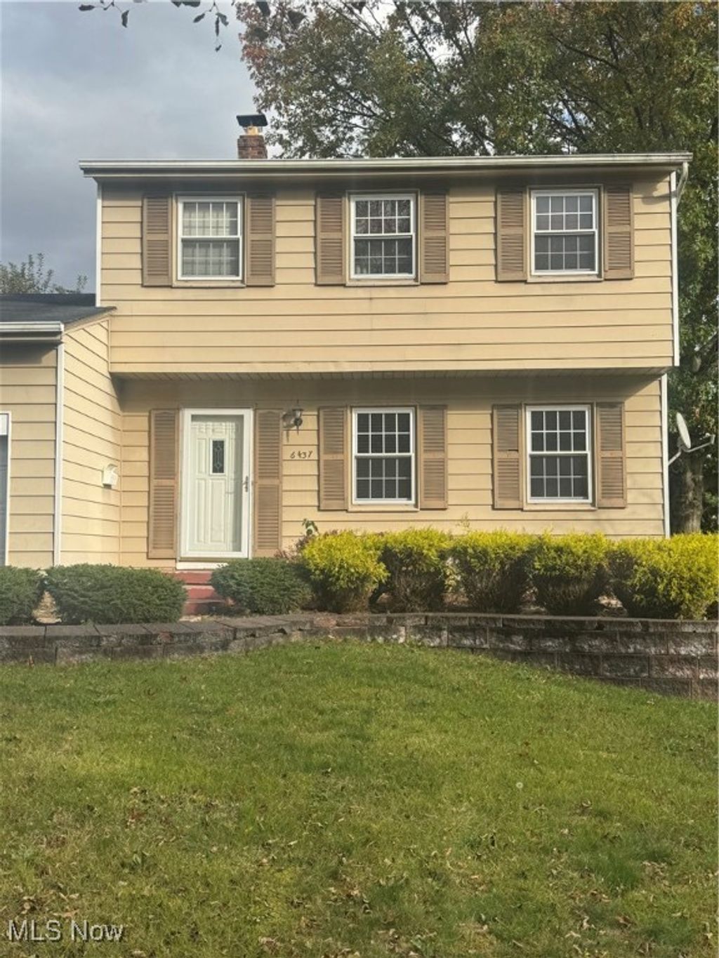 Photo of 6437 Kimberly Drive, Garfield Heights, OH 44125 (MLS # 5168510)