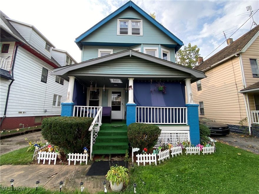 Turnkey Investment Opportunity!
  Multi-family property located at 9422 Dickens Ave with strong rental income in place. The downstairs unit is currently rented for $775/month, and the back unit is rented for $750/month, providing steady cash flow from day one. Well-suited for investors looking to expand their portfolio, this property offers long-term income potential in a convenient location. Seller is offering three properties: 3402 E 125th St Cleveland, OH 44120, 964 Stevenson Rd Cleveland, OH 44110 and 9422 Dickens Ave Cleveland, OH 44104. Buyer has the option to purchase individually or as part of a package deal when acquiring more than one property.