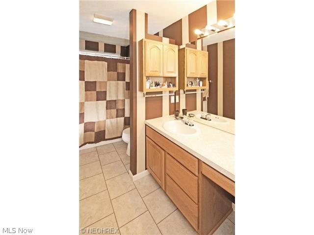 Andover Place/Waterbury - Residential