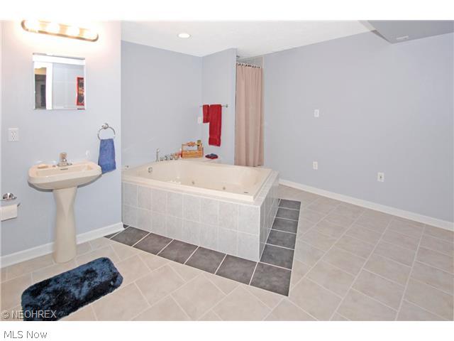 Andover Place/Waterbury - Residential