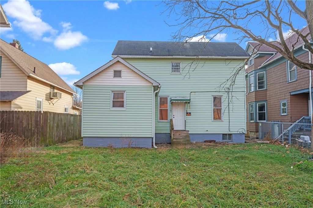 Photo of 62 E High Street, Alliance, OH 44601 (MLS # 5180908)