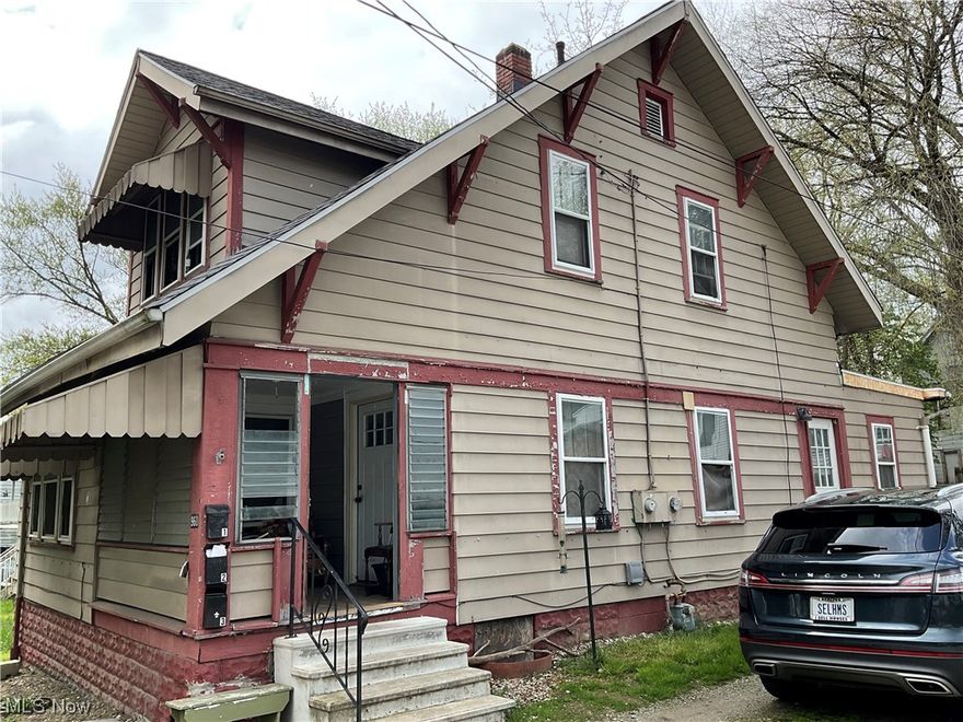 Great investment-main roof totally replaced 2018-flat roof was repair 2022-Boiler unit replaced 15 years ago. Great area close to everything.