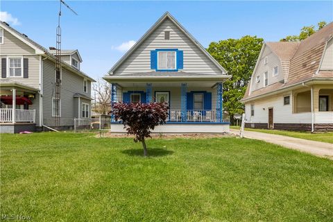 2011 E 31st Street, Lorain, OH 44055 - #: 5210028