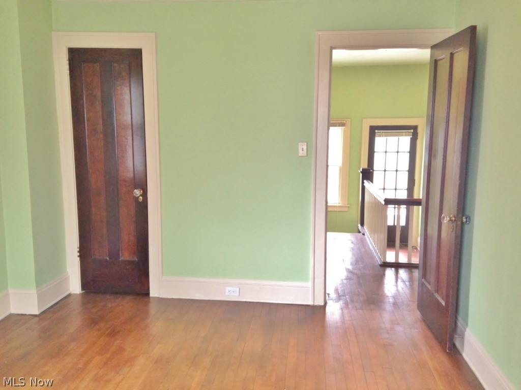 Utopia Beach 02 - Residential