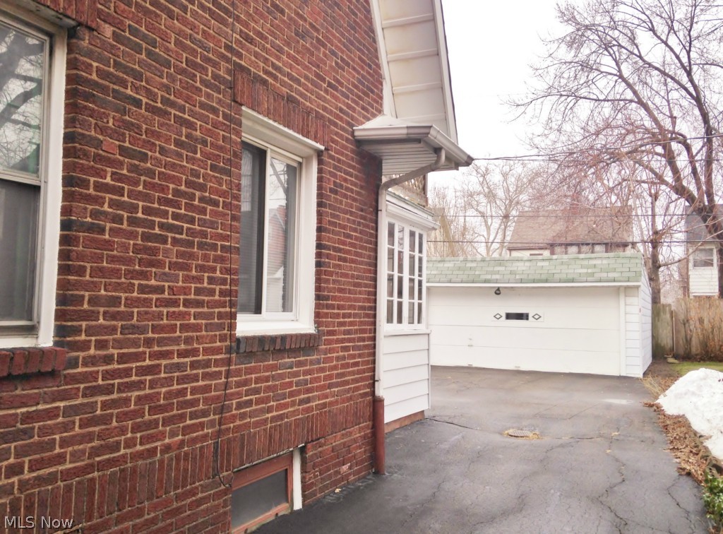 Utopia Beach 02 - Residential