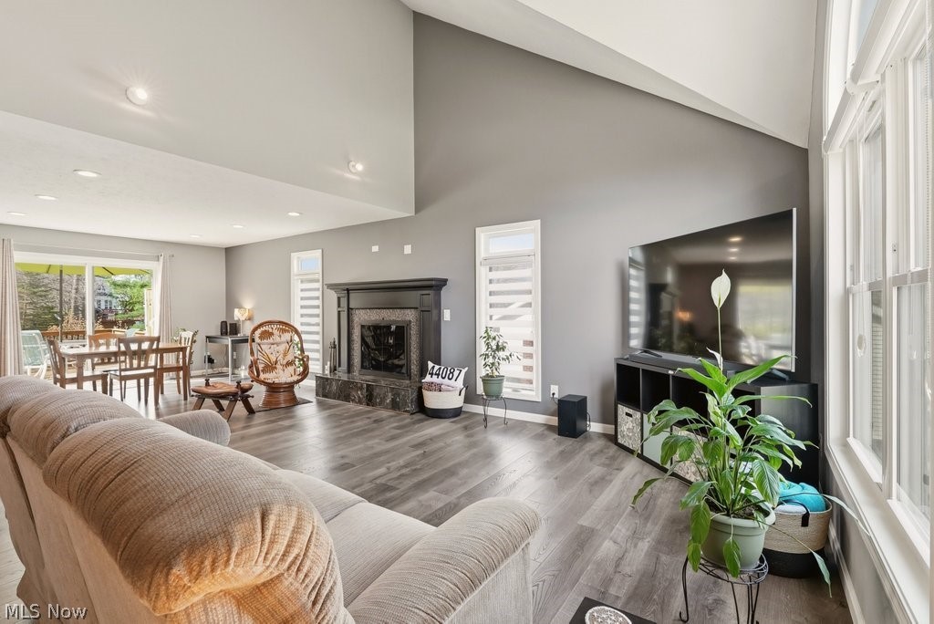 Meadowood Subdn Ph V - Residential