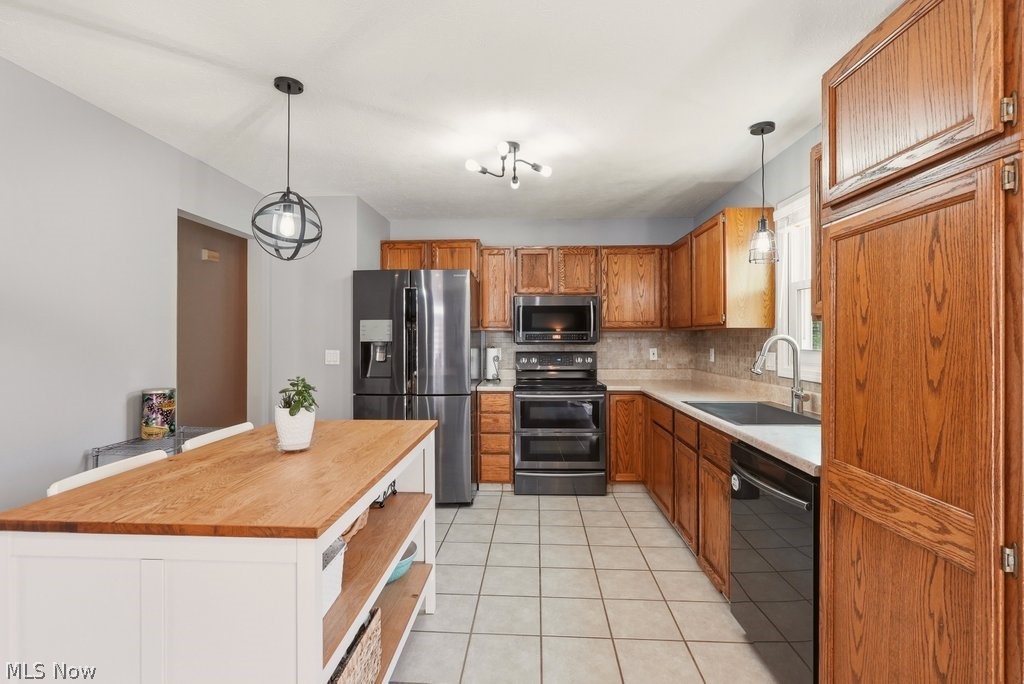 Meadowood Subdn Ph V - Residential