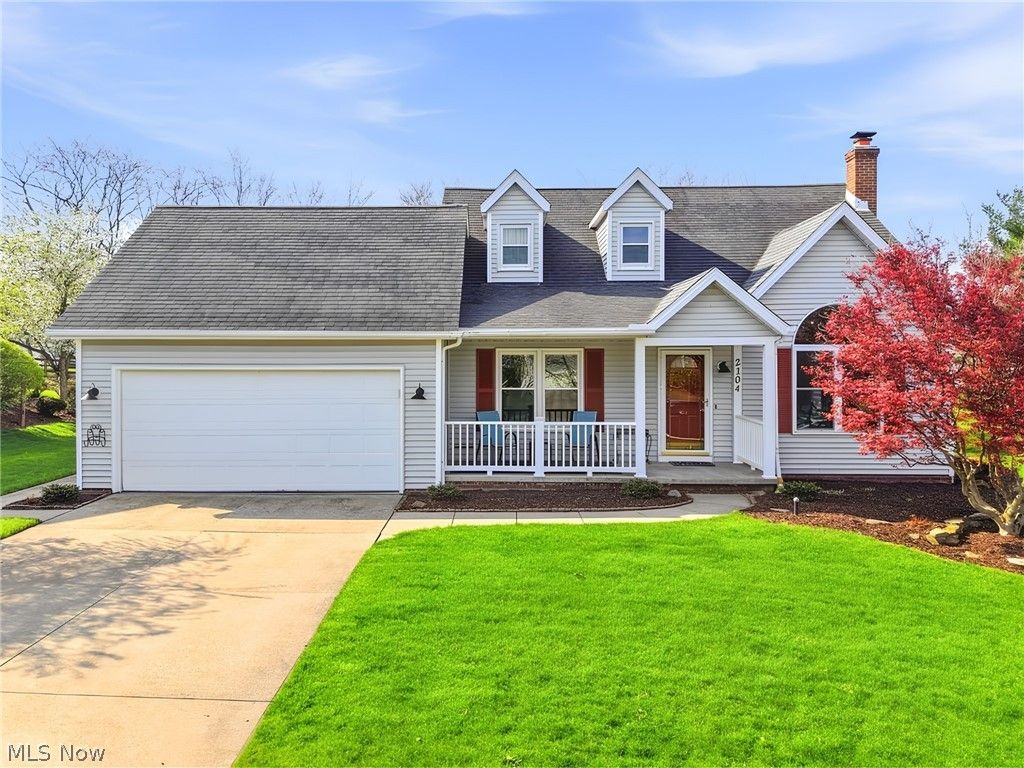 Photo of 2104 Van Oaks Drive, Twinsburg, OH 44087 (MLS # 5202601)