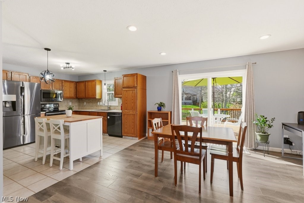 Meadowood Subdn Ph V - Residential