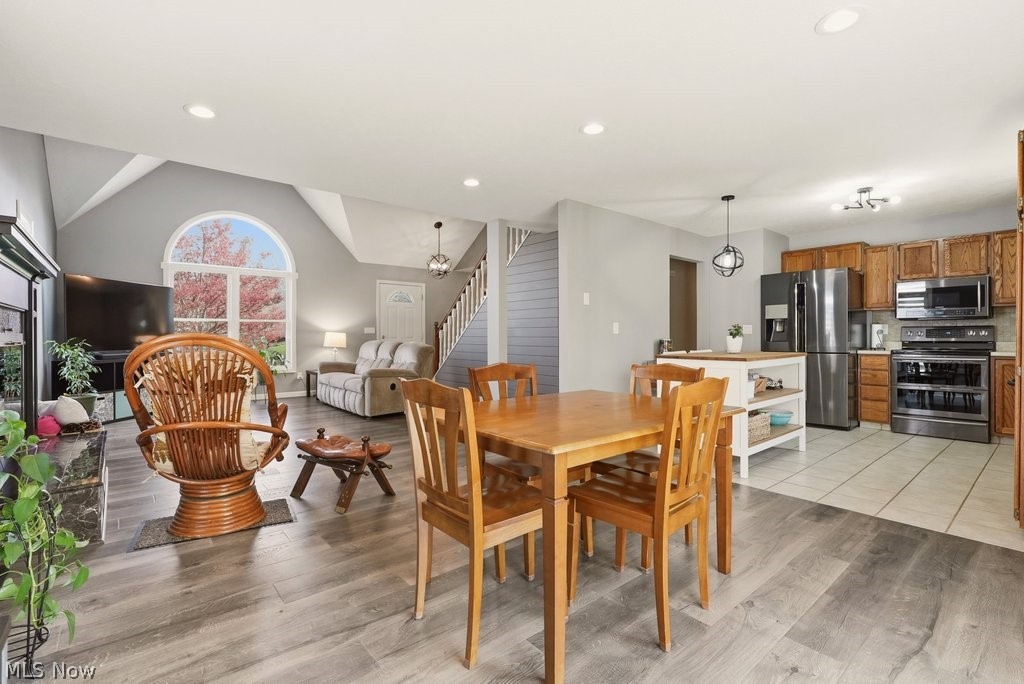 Meadowood Subdn Ph V - Residential