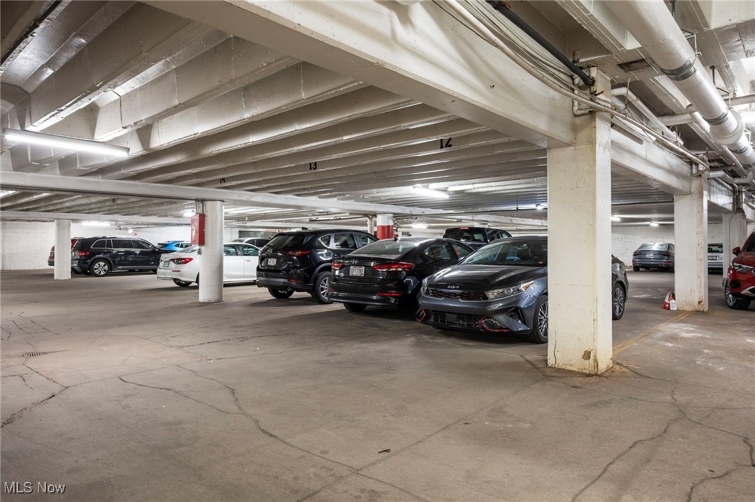 Marine Towers East Condo - Residential