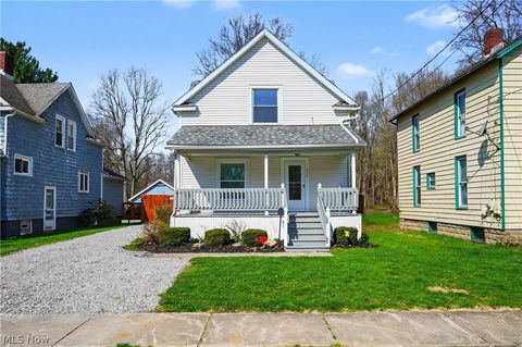 Photo of 519 Day Street, Ravenna, OH 44266 (MLS # 5202719)