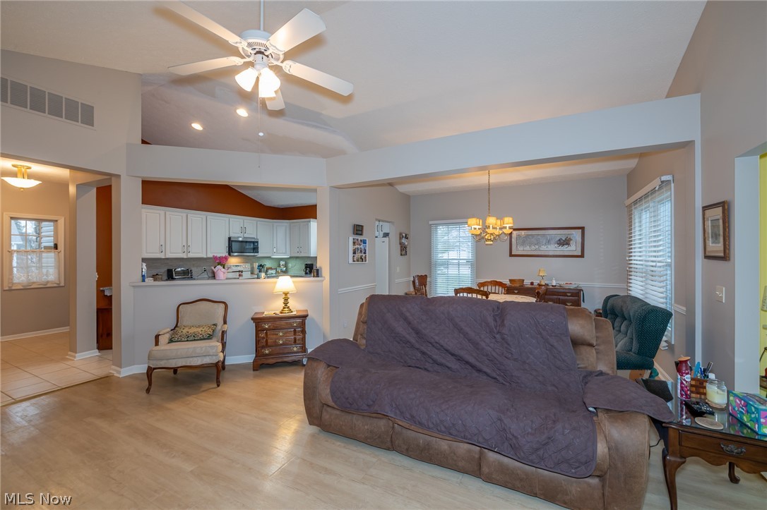 4261 Lake Harbour Way NW