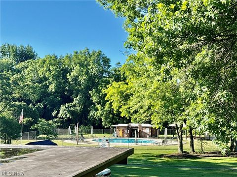 Tiny photo for 3000 N River Road NE, Warren, OH 44483 (MLS # 5220681)