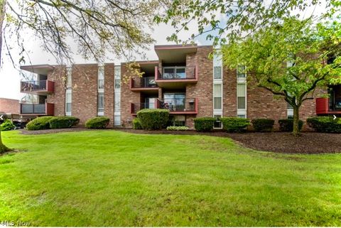 Condo For Sale - 3000 N River Road<br/> Warren, OH 44483