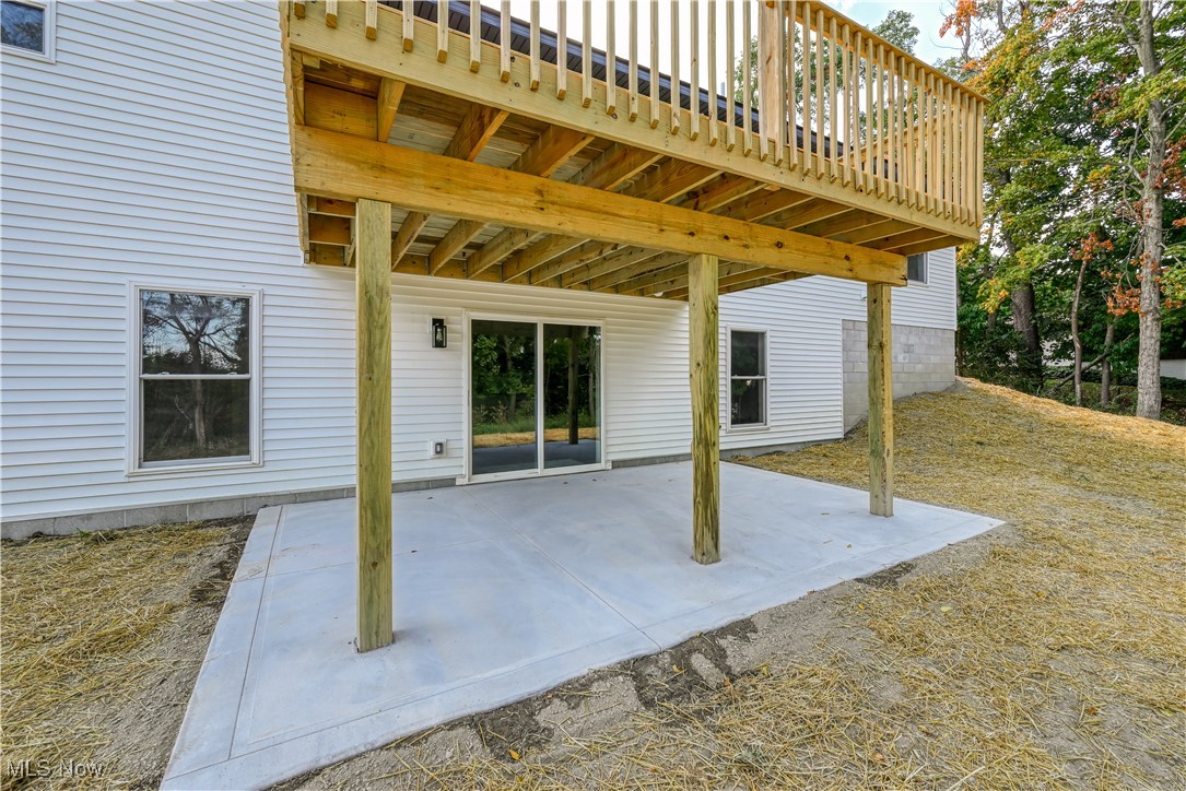 Munroe Falls, Ohio 44262, United States, 4 Bedrooms Bedrooms, ,3 BathroomsBathrooms,Residential,Active,212792