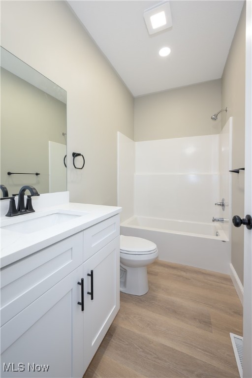 Munroe Falls, Ohio 44262, United States, 4 Bedrooms Bedrooms, ,3 BathroomsBathrooms,Residential,Active,212792