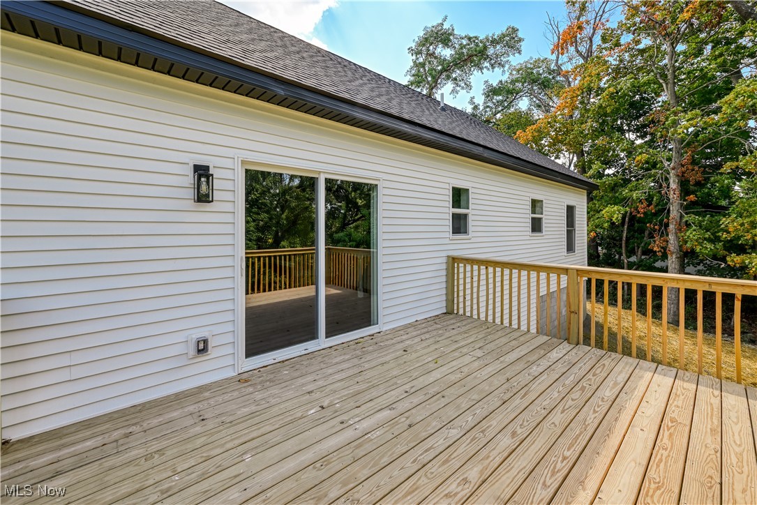 Munroe Falls, Ohio 44262, United States, 4 Bedrooms Bedrooms, ,3 BathroomsBathrooms,Residential,Active,212792