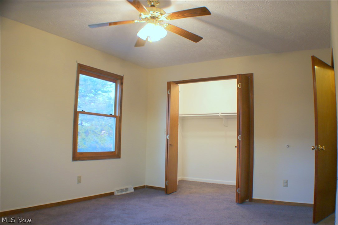 Globe Realty - Residential