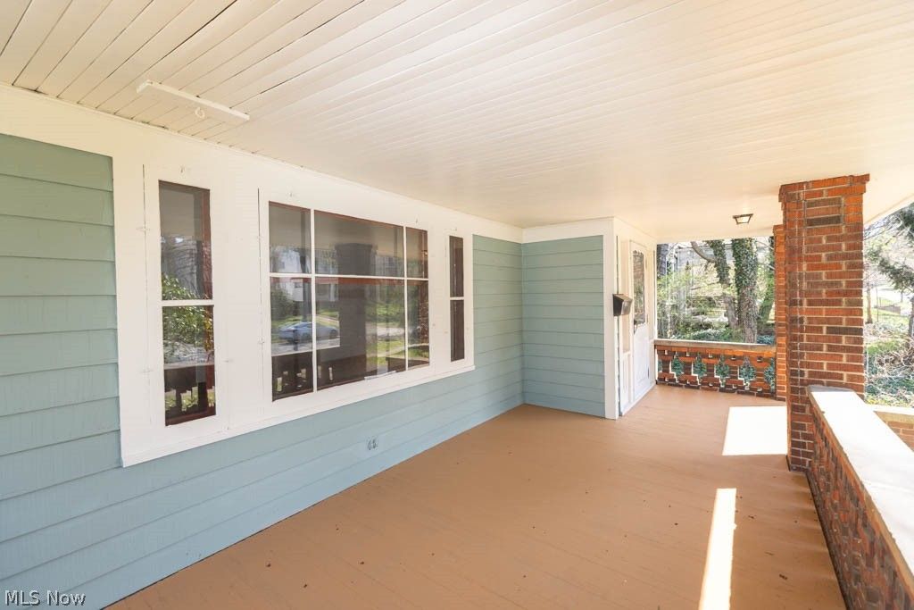 Photo of 3115 Essex Road, Cleveland Heights, OH 44118 (MLS # 5200655)