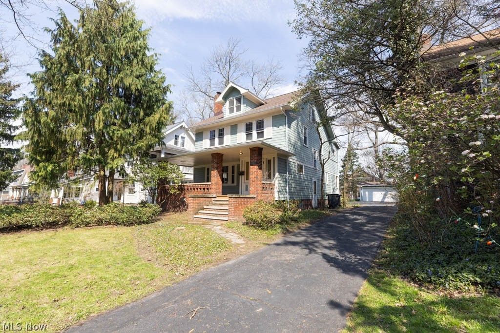 Photo of 3115 Essex Road, Cleveland Heights, OH 44118 (MLS # 5200655)