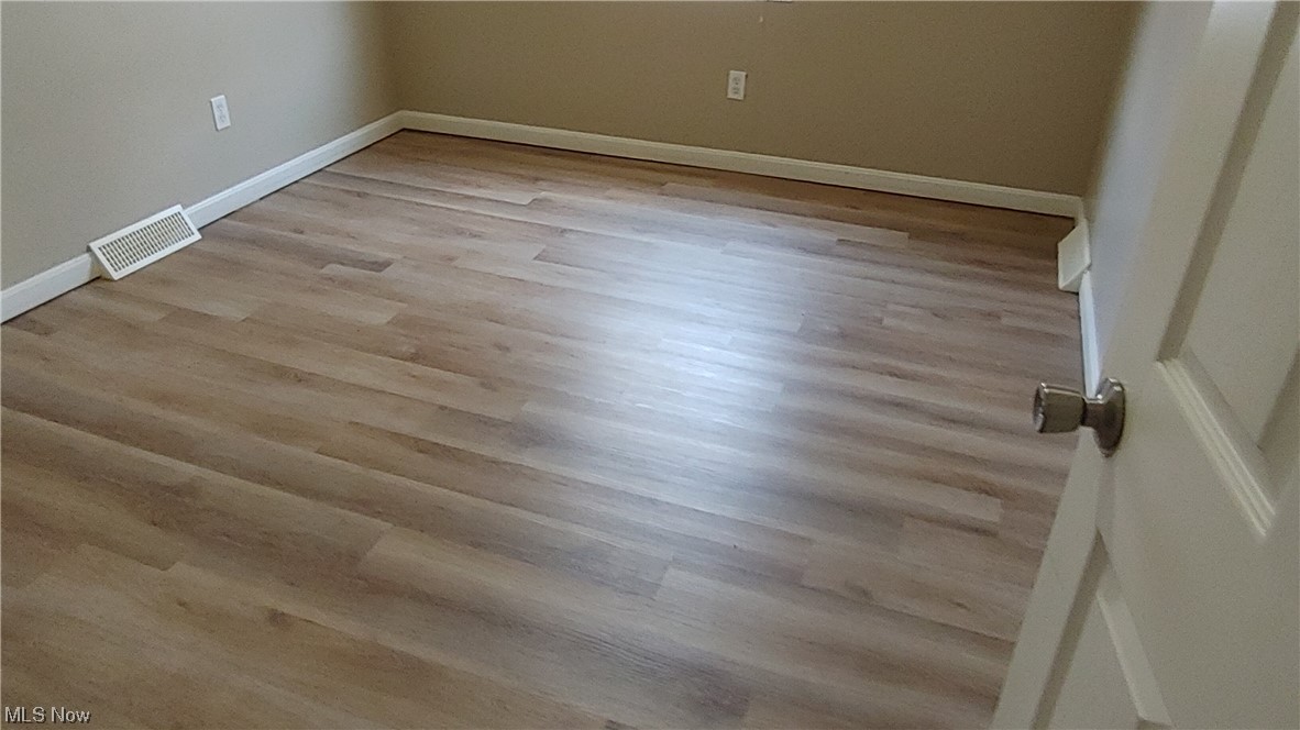 Voris - Residential Lease