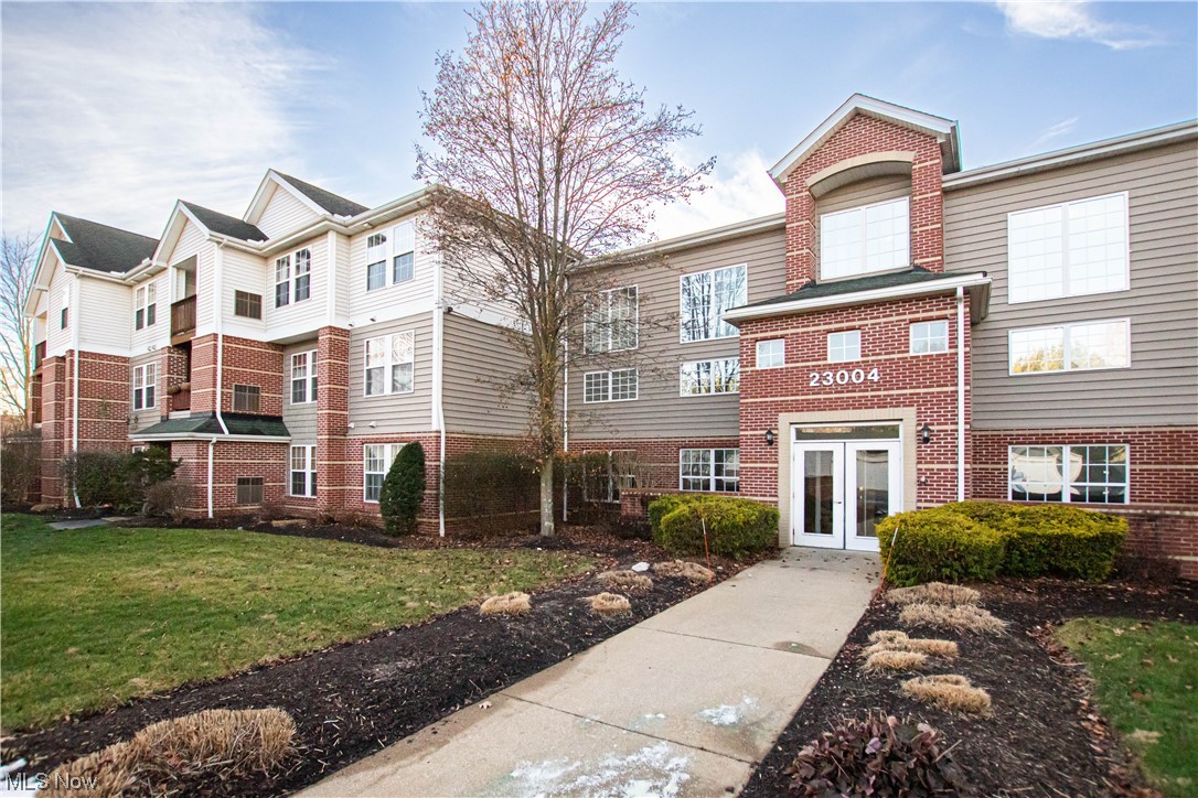 Chandlers Lane Condo - Residential