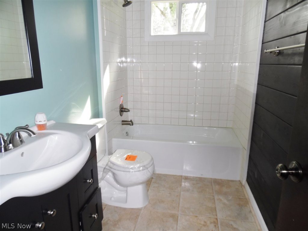 SPEAKERS - Residential