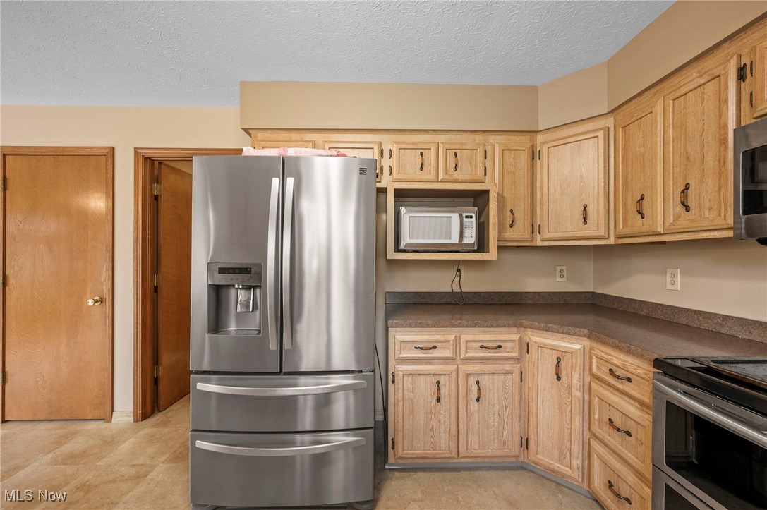 Royal State 03 - Residential